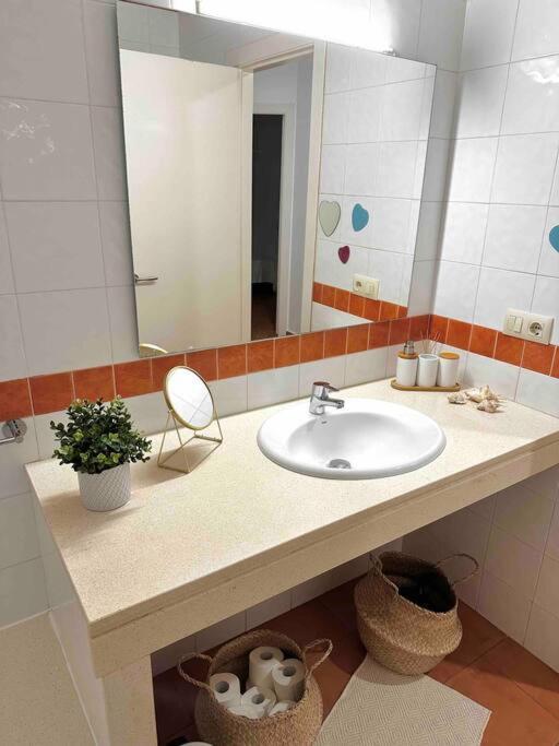Apartamento St Agusti - Centro Матаро Екстер'єр фото
